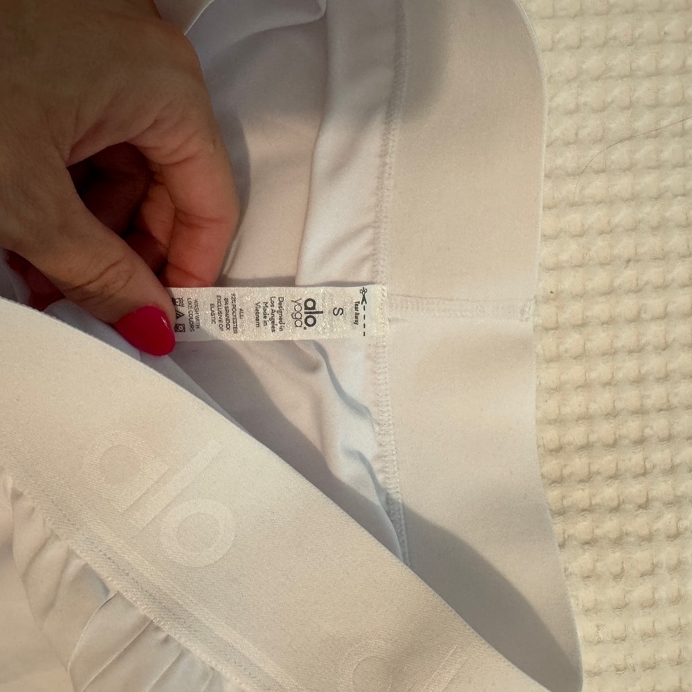 ALO Aces Tennis Skirt Sz S - Picture 3 of 4